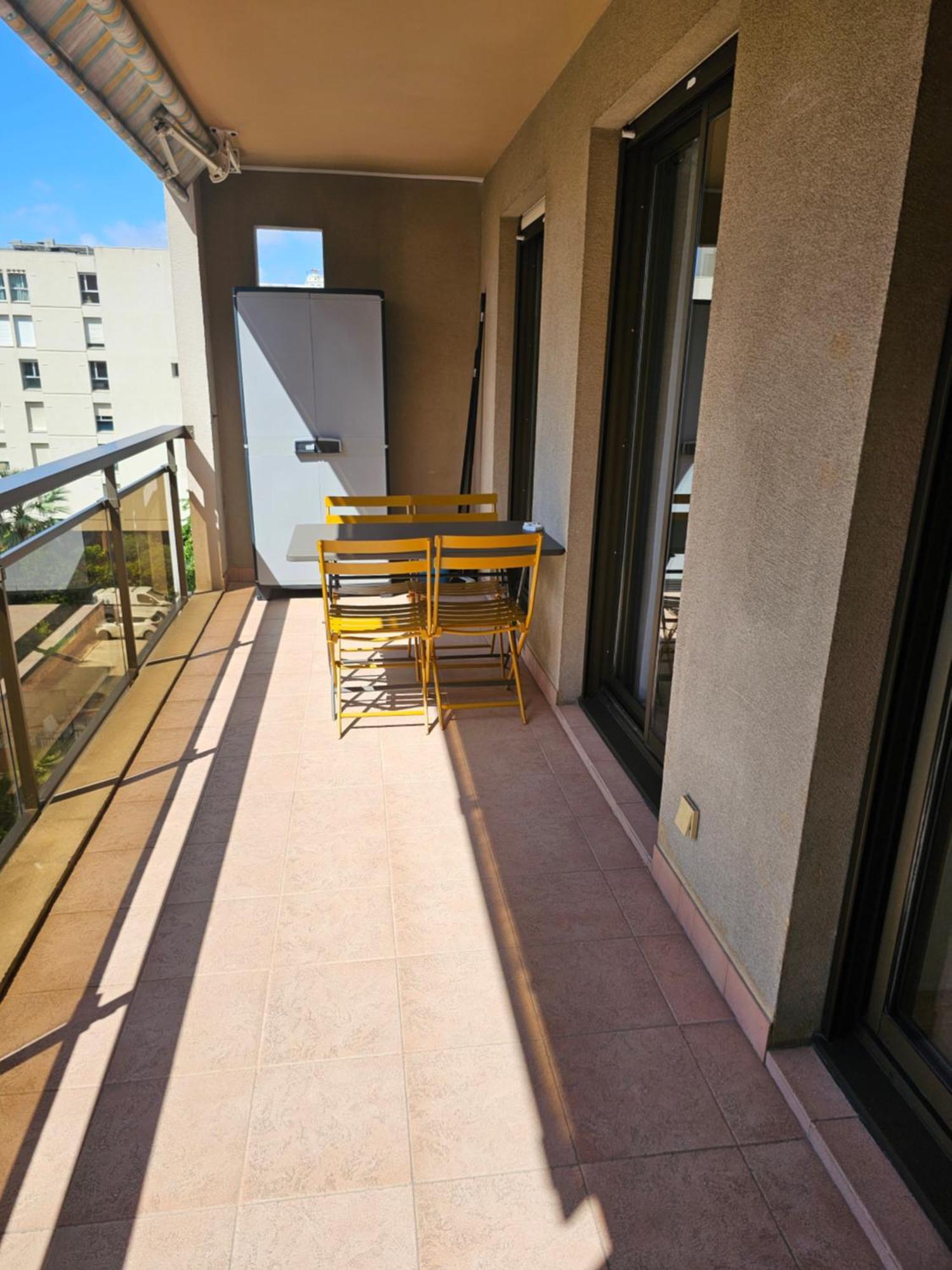 Beautiful 1 Bedroom Flat Appartement