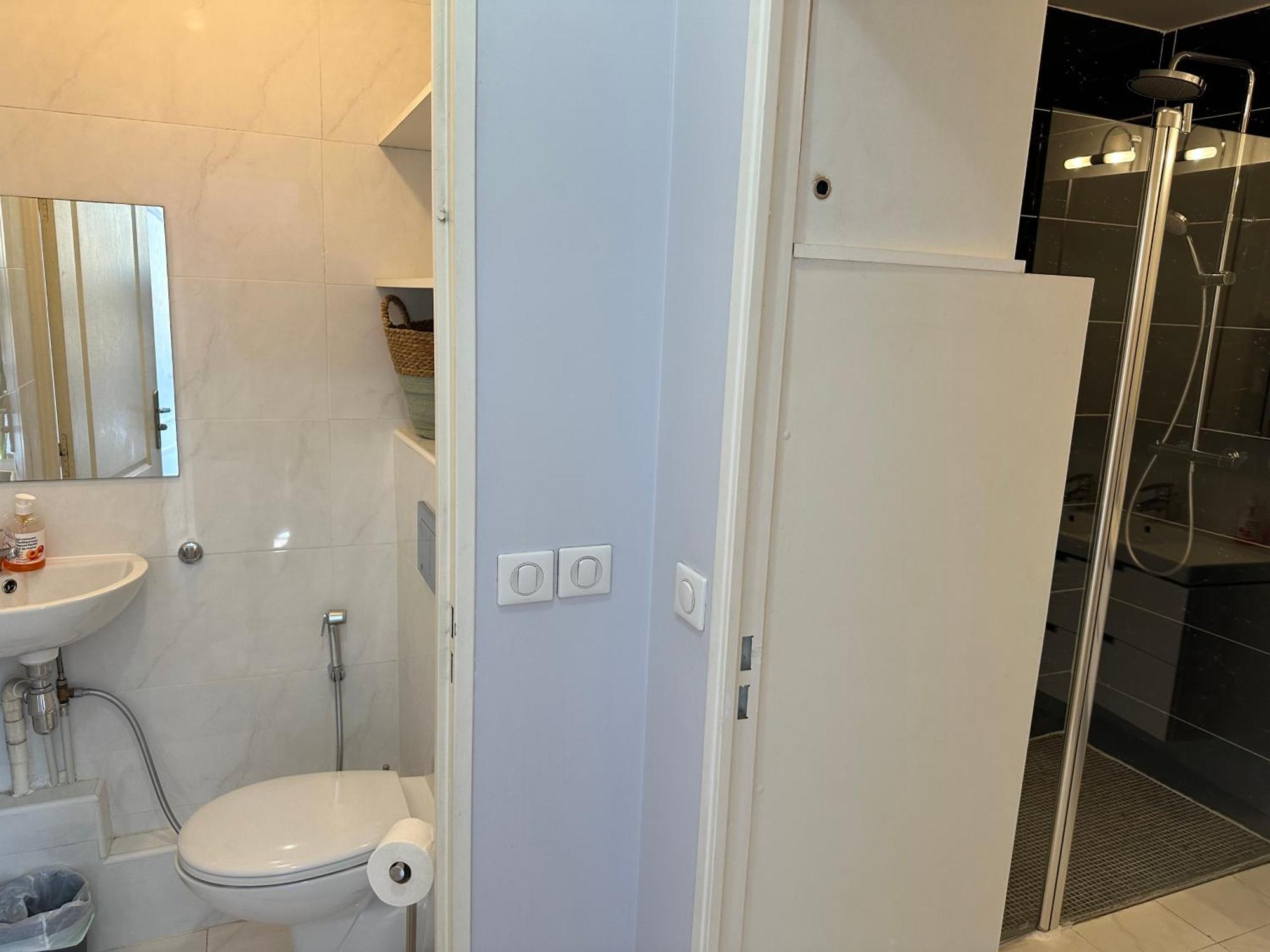 Apartment Providence - Elegant F3, Vue Incroyable, Balcon,ascenseur, Wifi