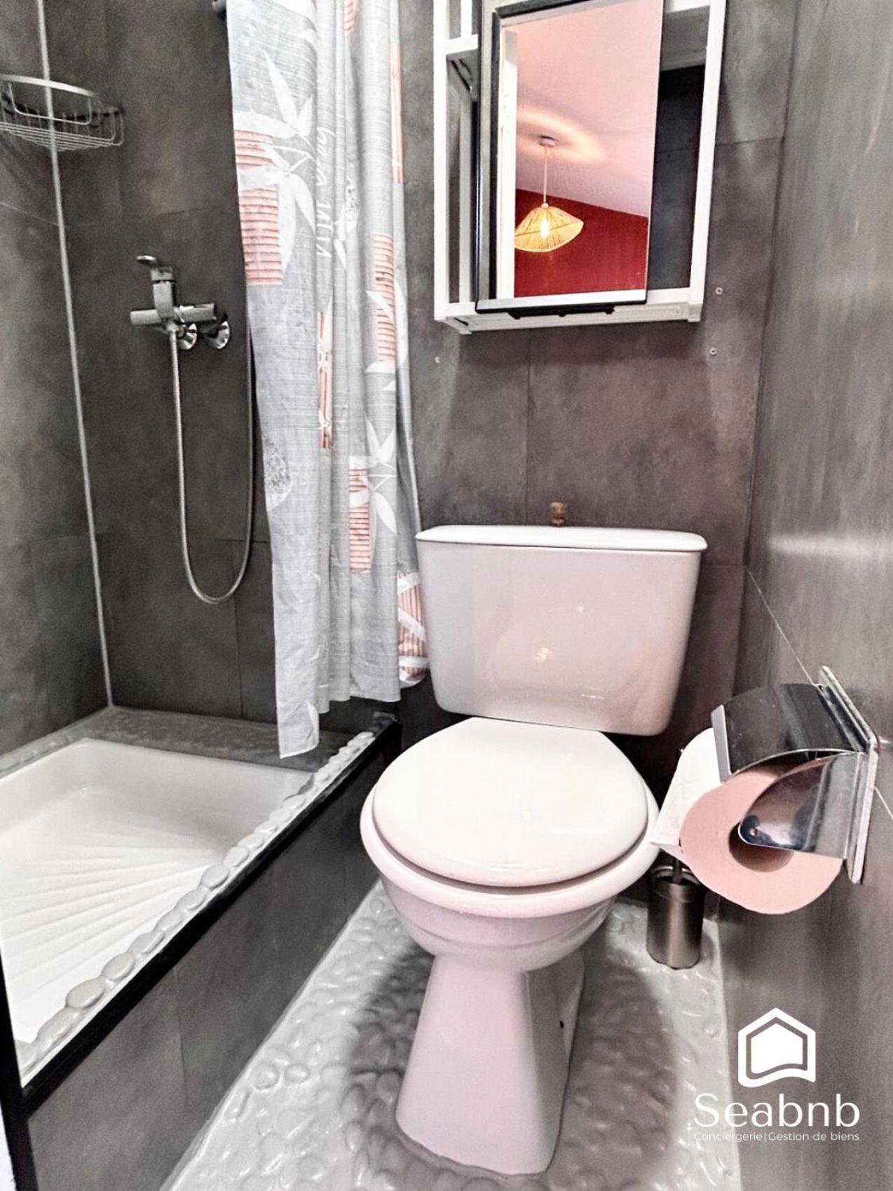 Little Nest - Old Town - Breakfast - Wifi - Ac Nice