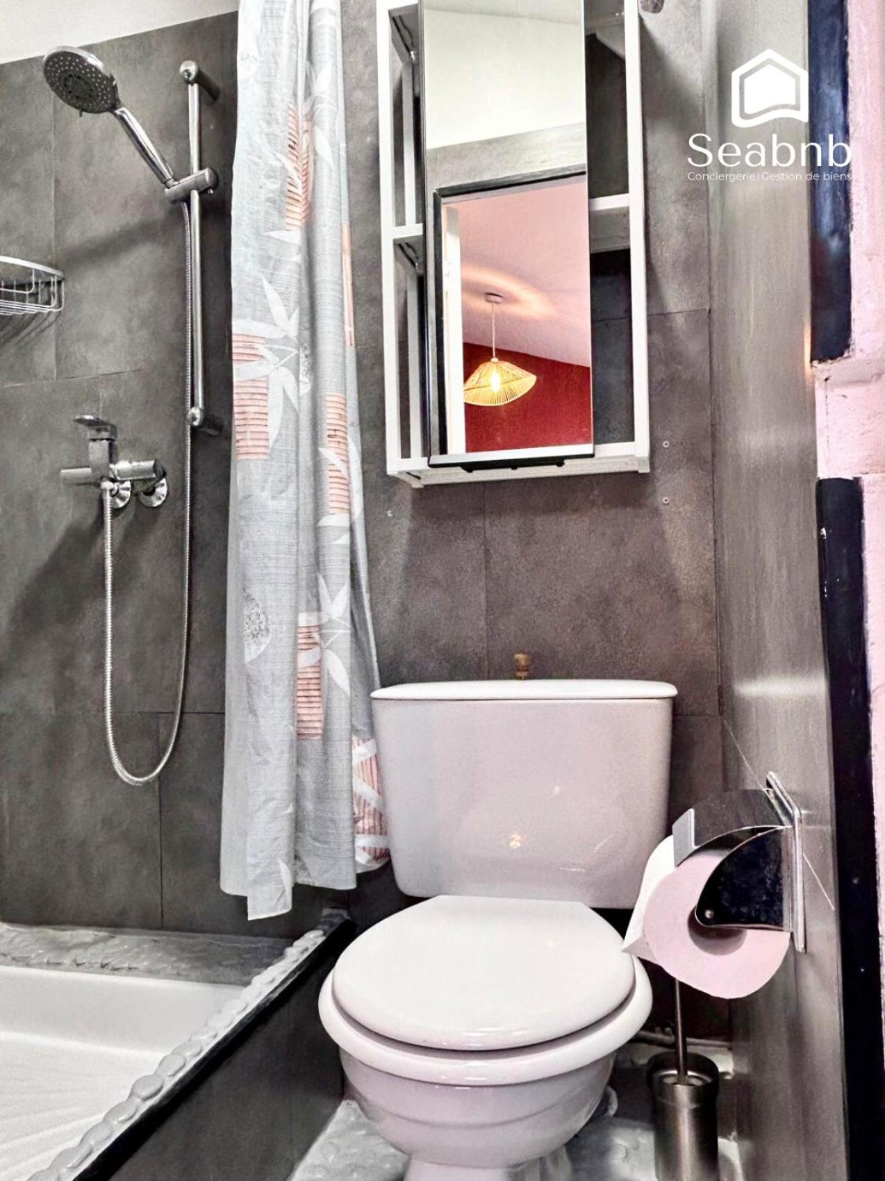 Apartment Little Nest - Old Town - Breakfast - Wifi - Ac