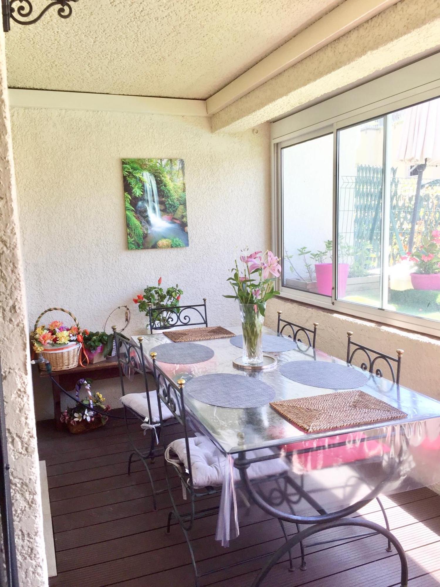 Apartment Beau 4p Dans De Standing Avec Piscine *