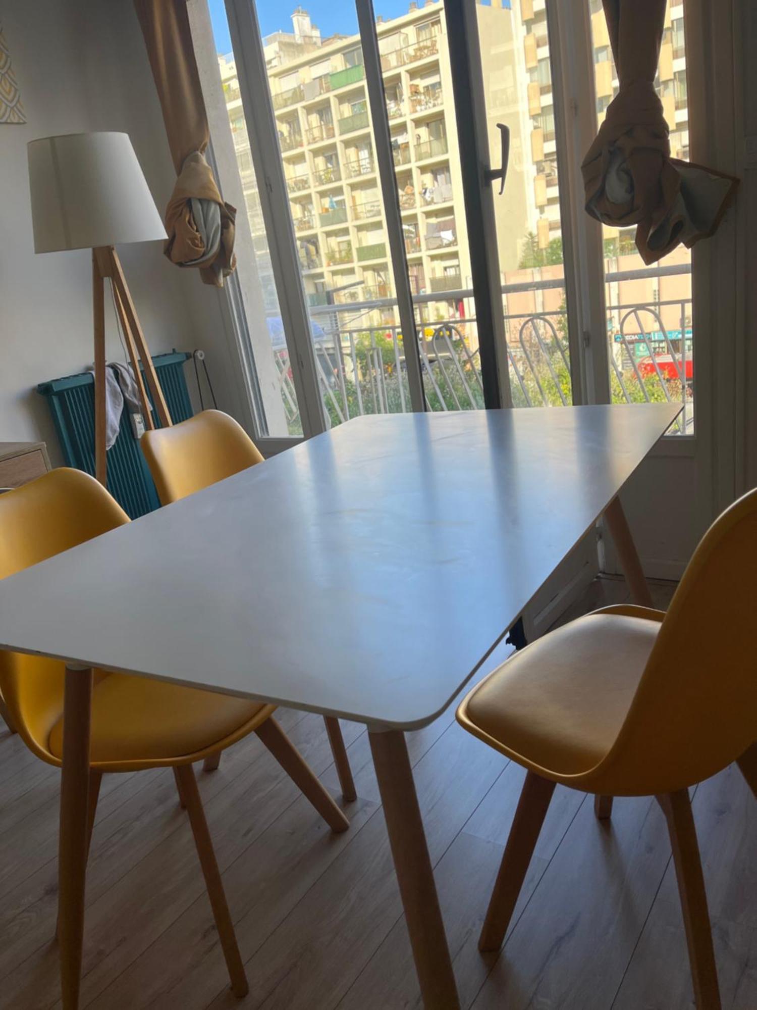 Spacieux 2 Minutes De La Apartment