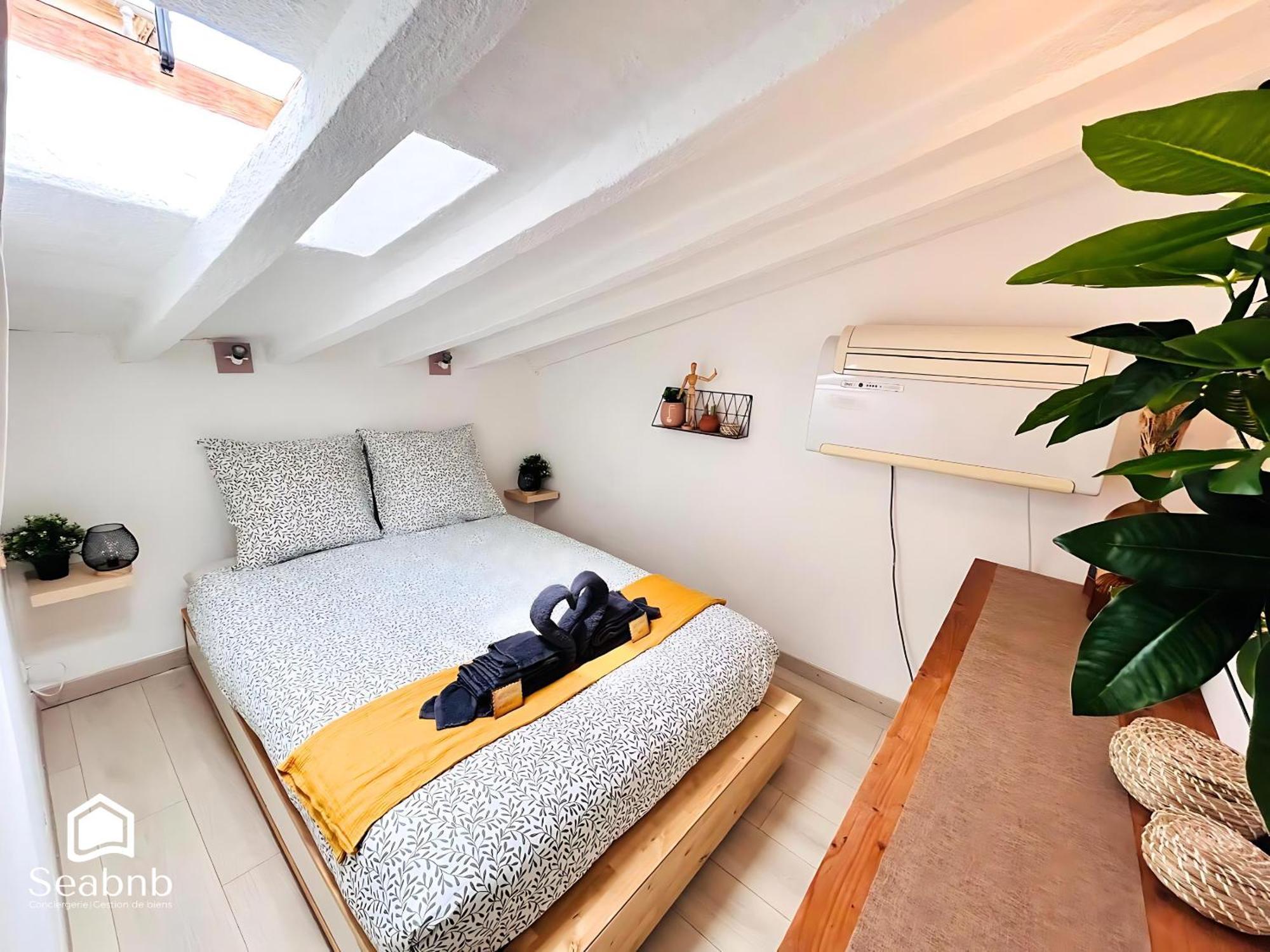 Apartment Little Nest - Old Town - Breakfast - Wifi - Ac