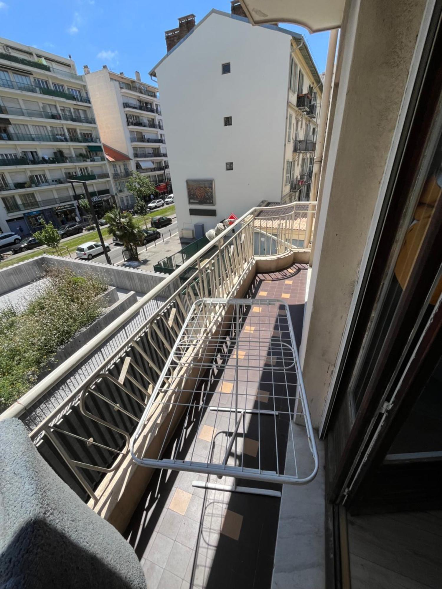 Spacieux 2 Minutes De La Apartment Nice