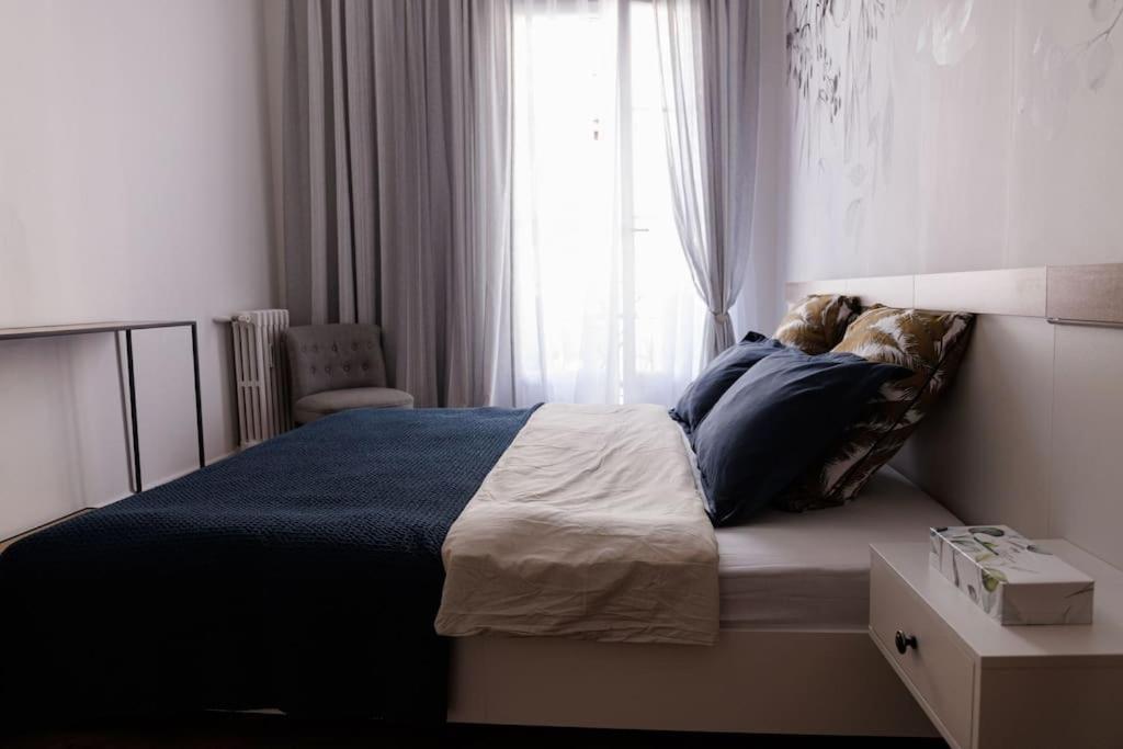 New Stylish 2 Min From The *