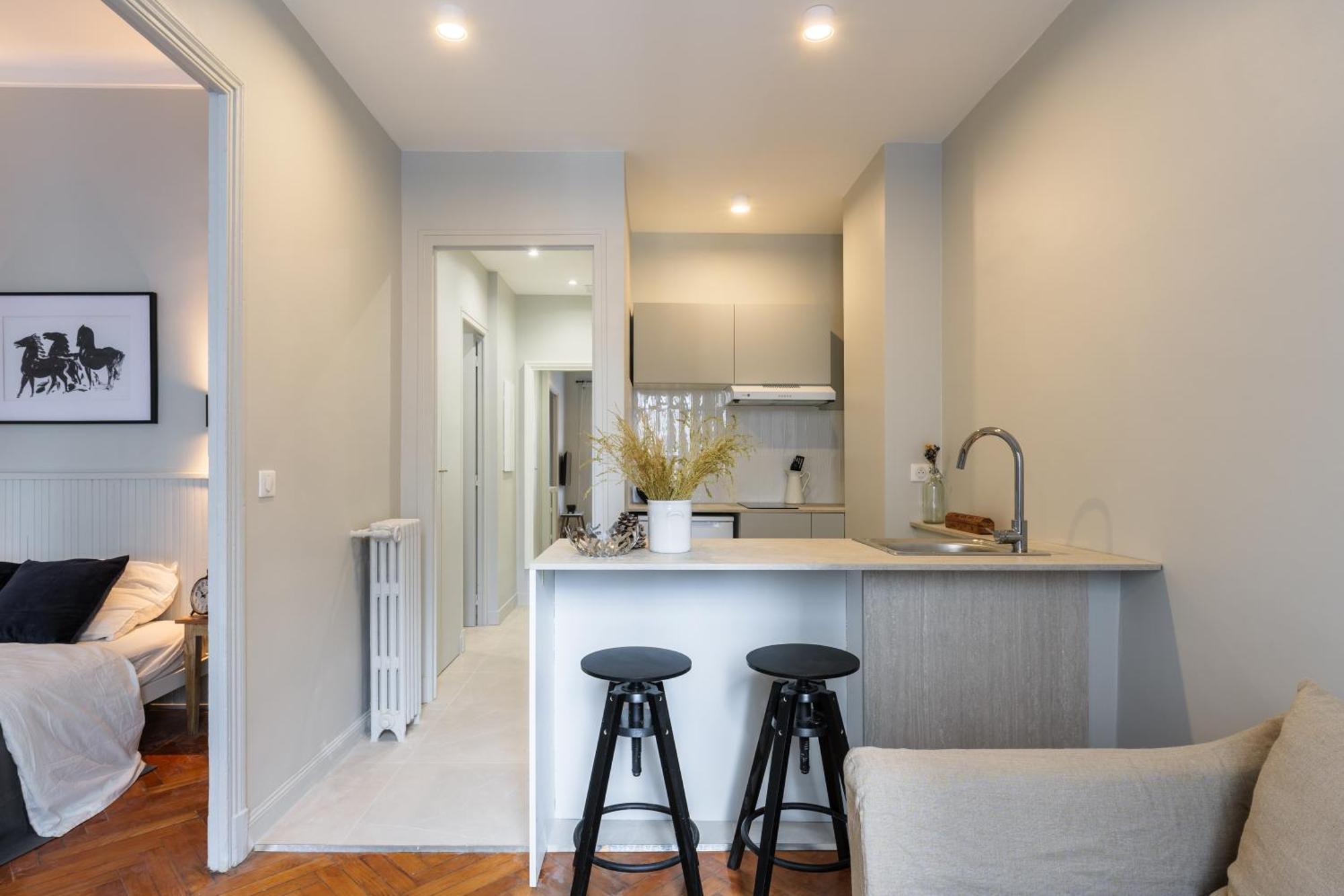 Modern One Bedroom Close To Promenade Des Anglais Apartment
