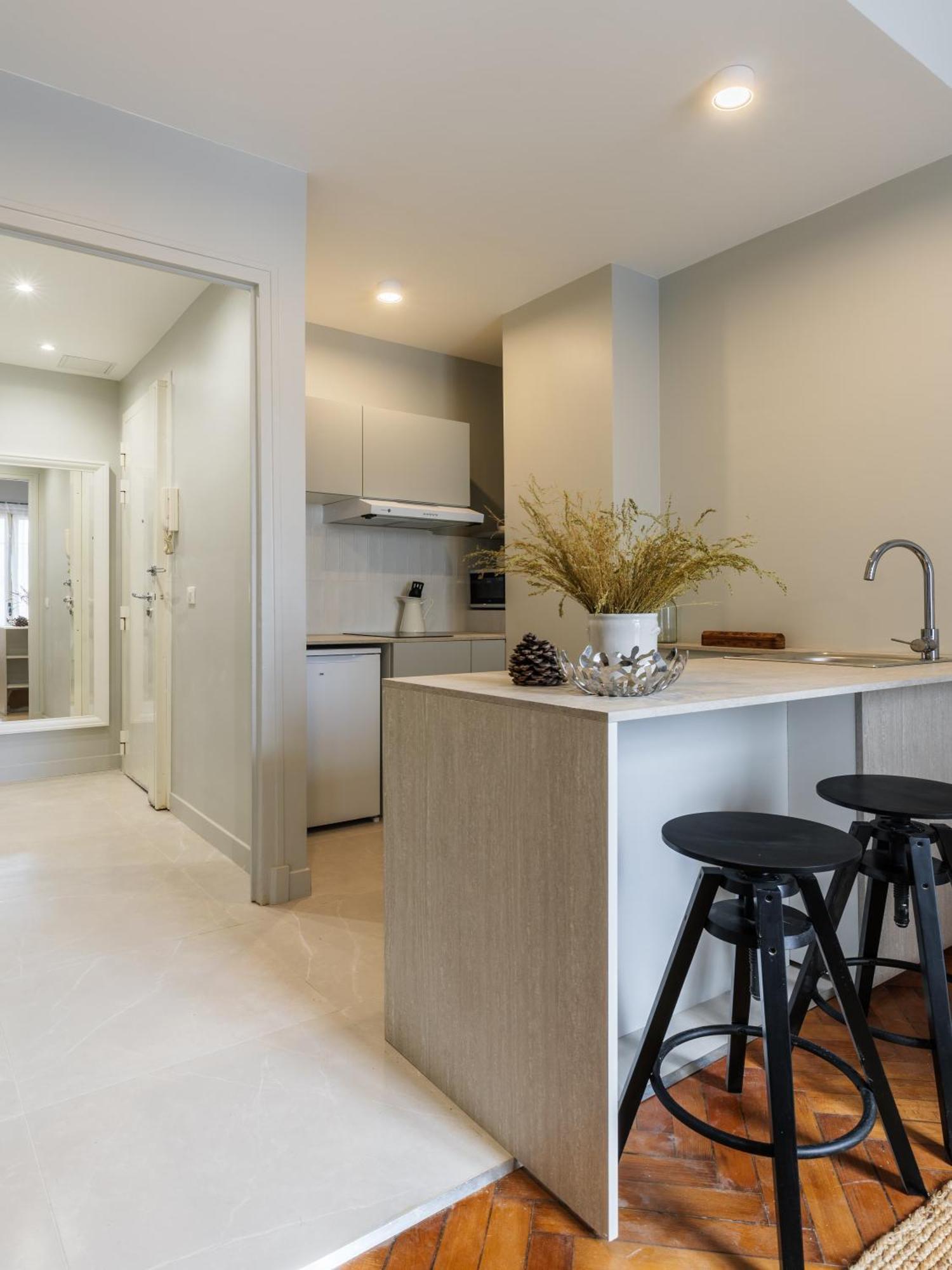 Modern One Bedroom Close To Promenade Des Anglais * Nice