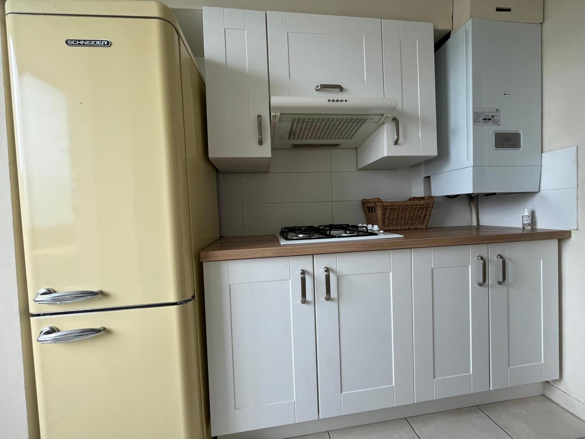 Apartment F4 80m2 Fabron, Parking *