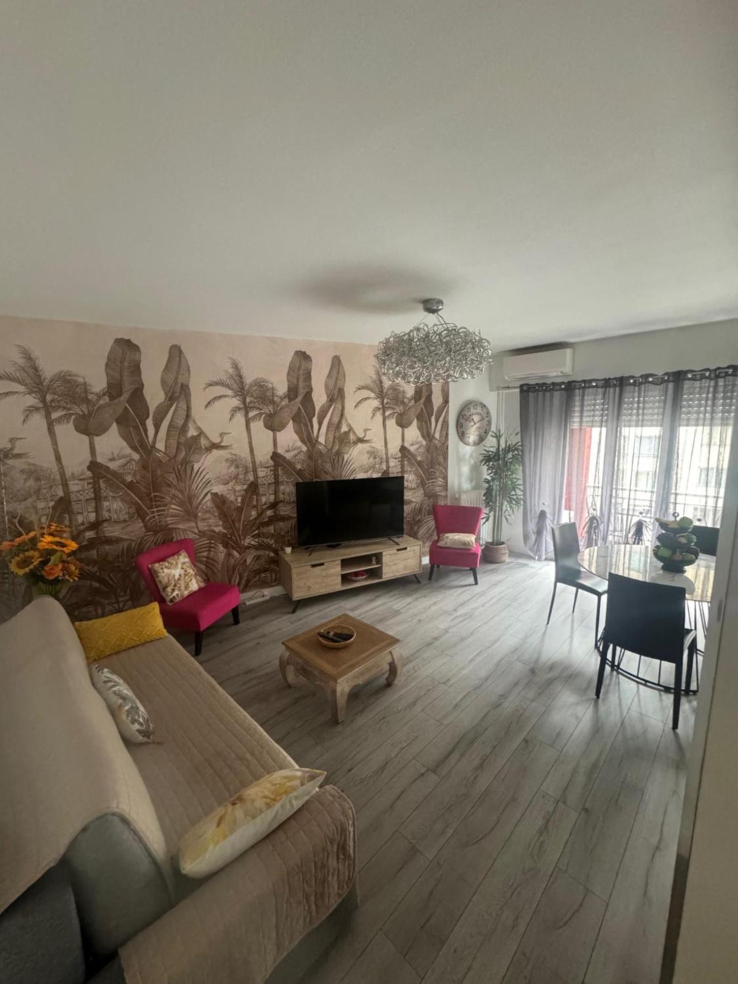 Gorgeous 2 Bedrooms