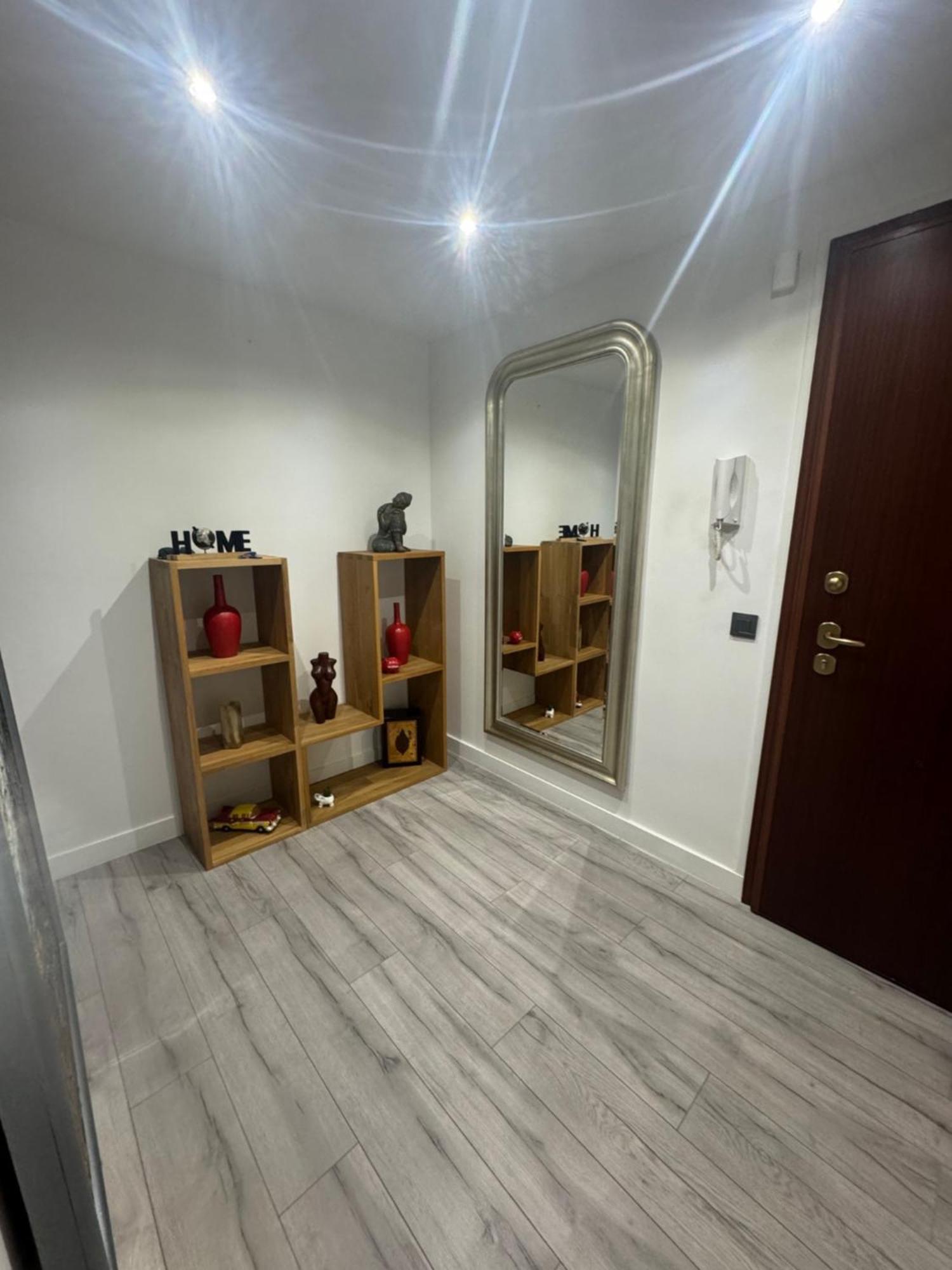 Gorgeous 2 Bedrooms Apartment Nice