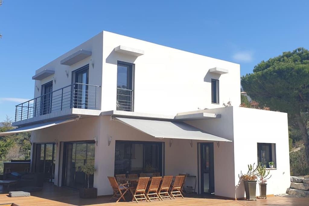 Pousada Moderne Piscine Jacuzzi