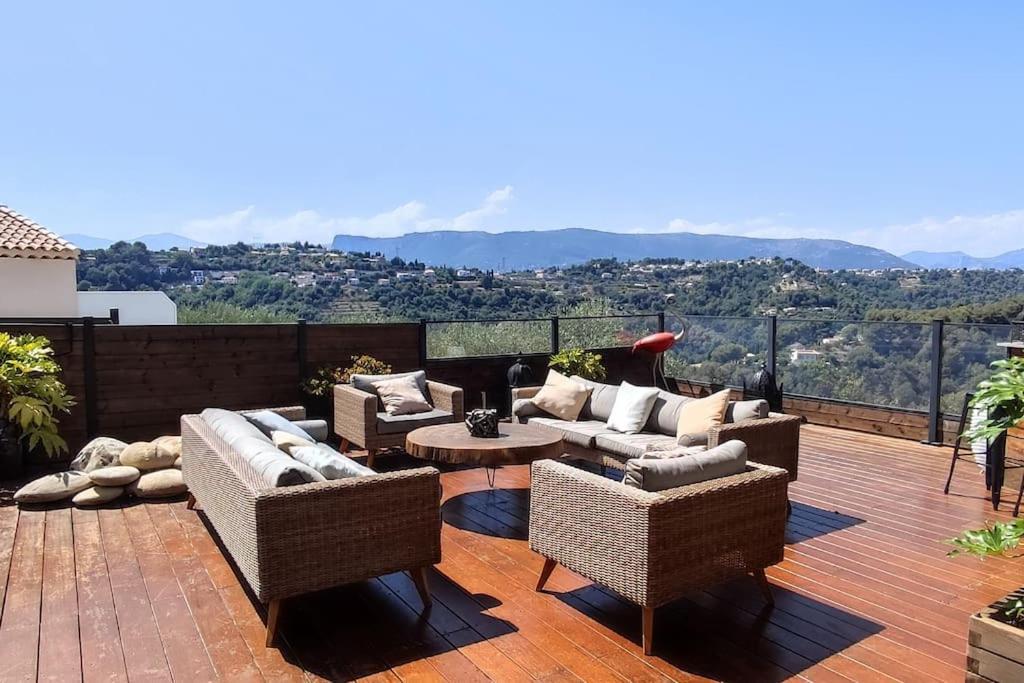 Villa Moderne Piscine Jacuzzi