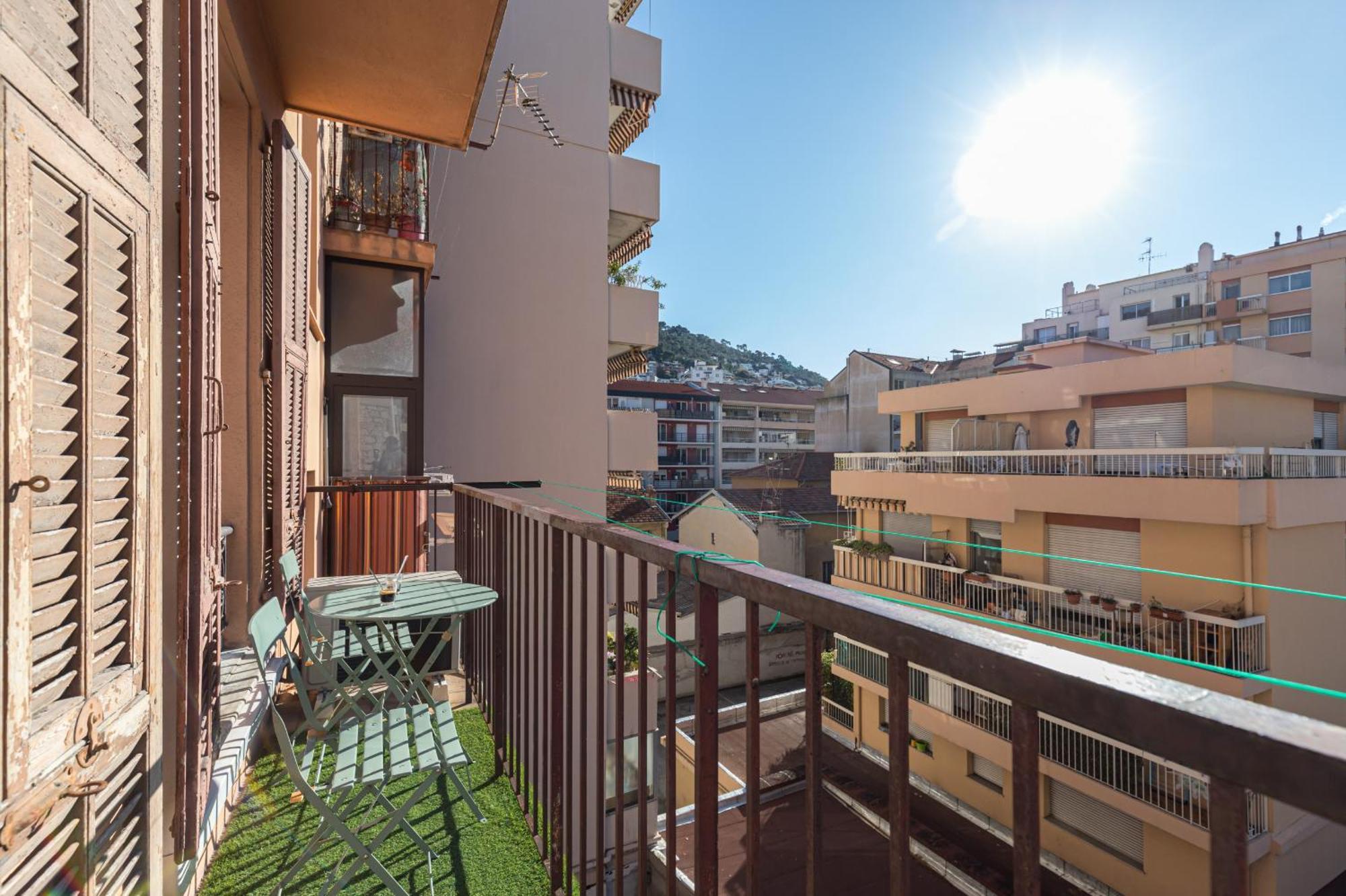 253 Mont Boron - 2p - Balcon Plein Sud - Climatisation *