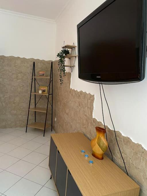 Serenice - F2 Au Calme, Climatise, Wifi Et Parking Gratuit Holiday home *