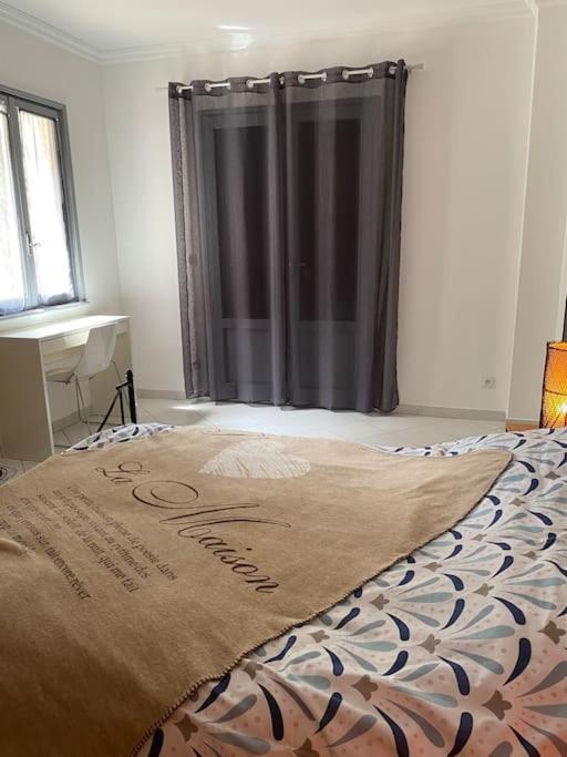 Serenice - F2 Au Calme, Climatise, Wifi Et Parking Gratuit * Nice