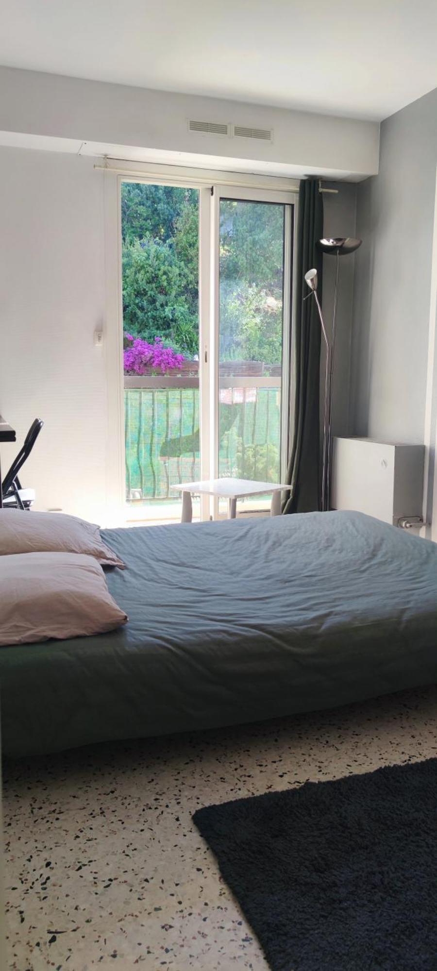 F1 - 8min De La - 5min Tramway Apartment