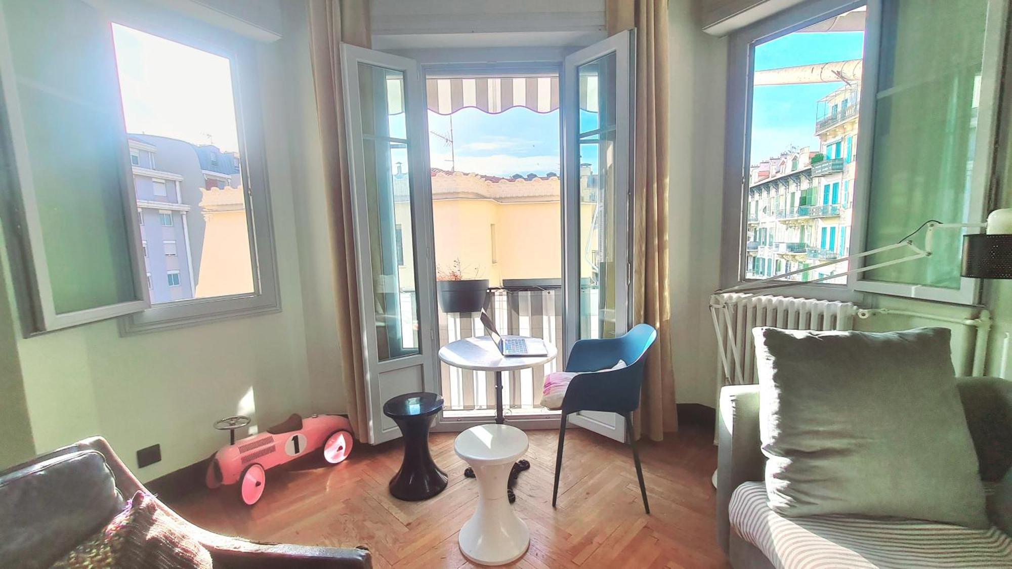 Apartment Grand Apt Calme Clair Central Et Contemporain Nice