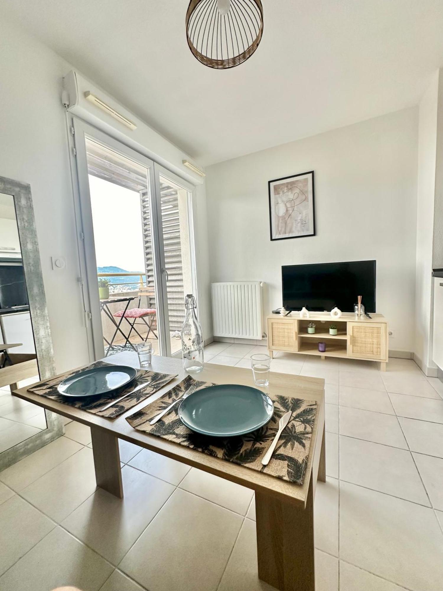 Cosy Avec Parking Et Vue Feerique Apartment *