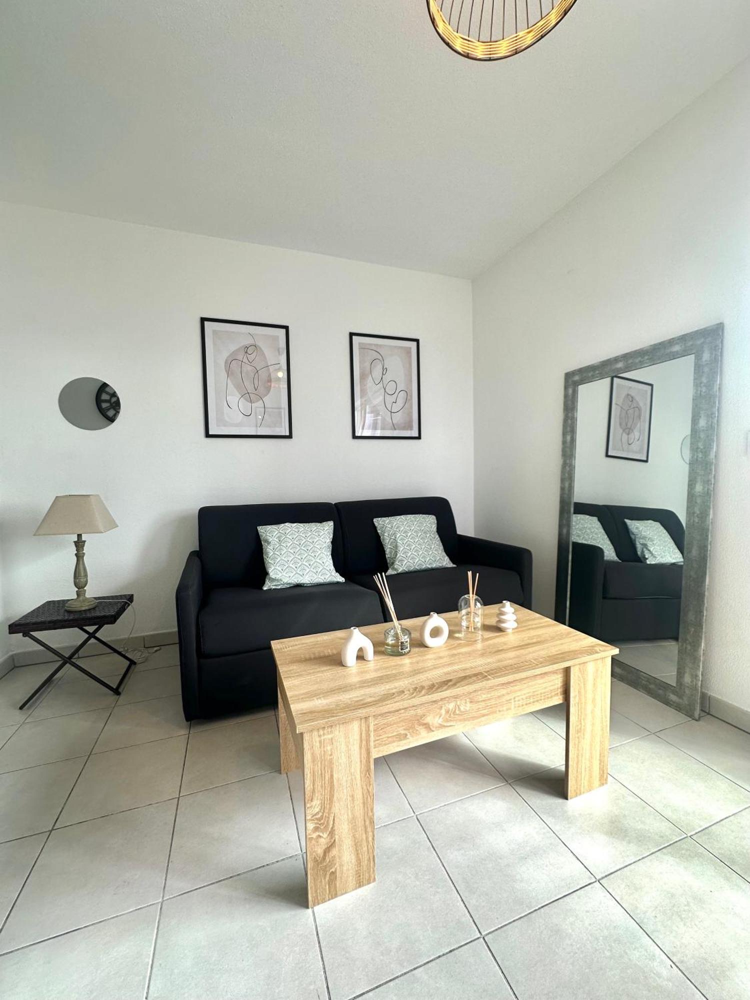 Cosy Avec Parking Et Vue Feerique Apartment Nice