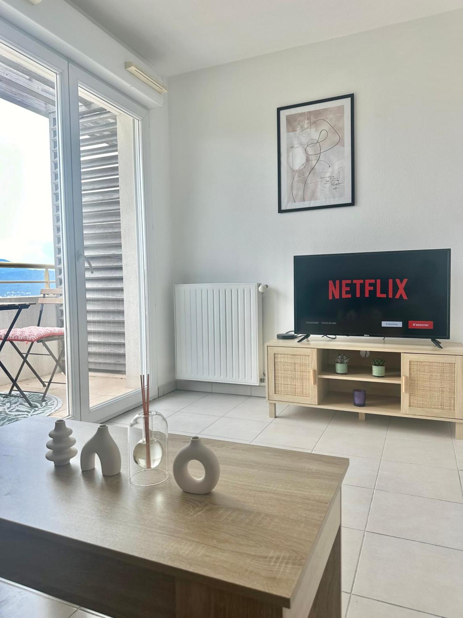 Cosy Avec Parking Et Vue Feerique *