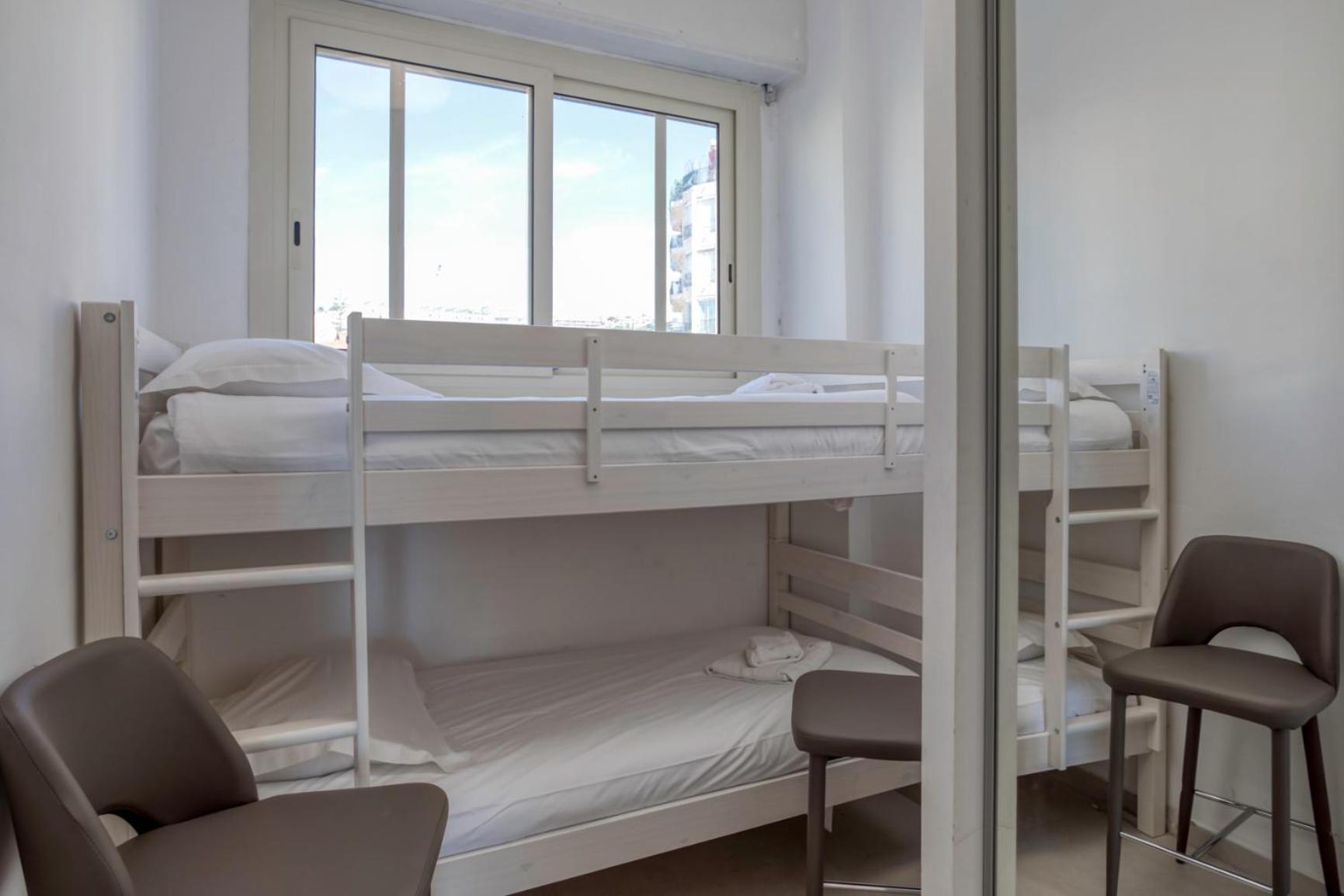 #35 Promenade Vue Proche Aeroport Balcon &ac Nice