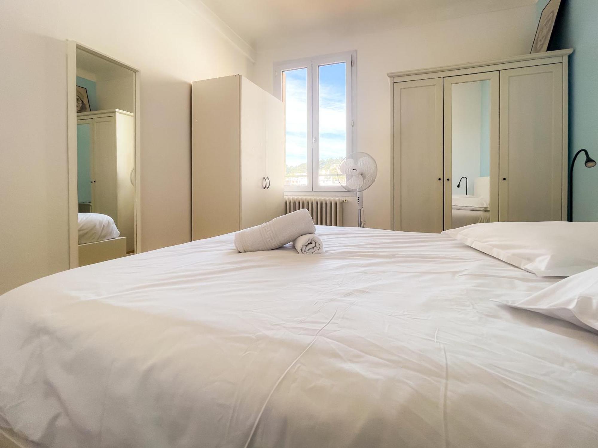 Gambetta Apartment *