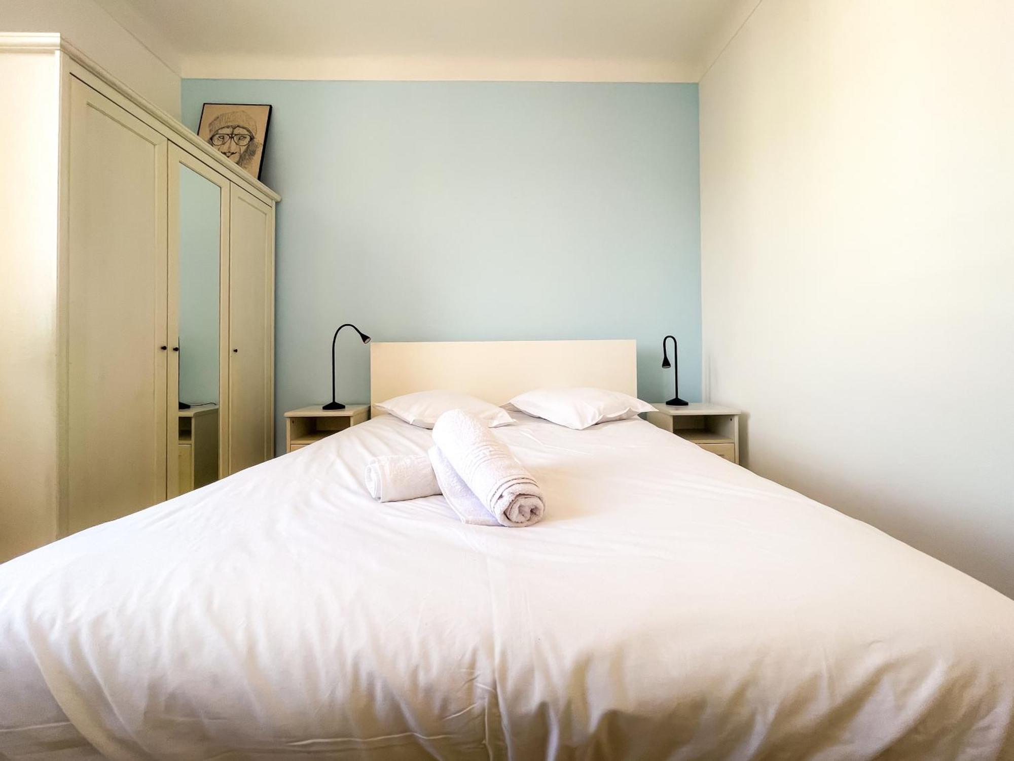 Gambetta Apartment