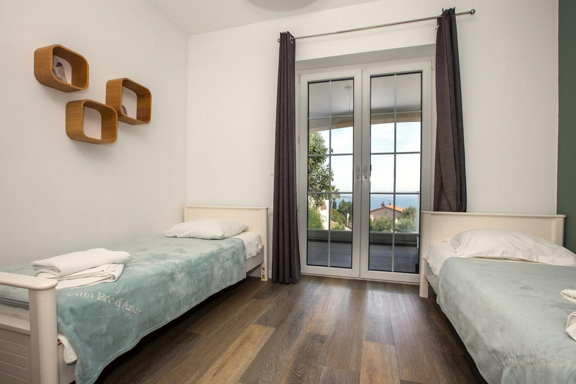 Luxury In Holiday home