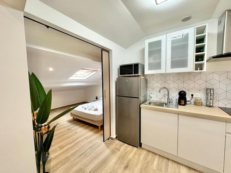 Apartment Climatise - 2min Plage-tram-restaurant *