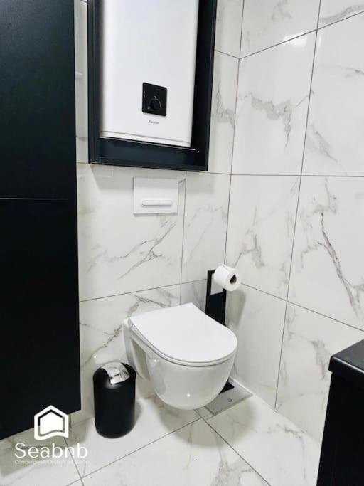 Apartment Charming Downtown - Ac - Wifi - Private Entrance Nice