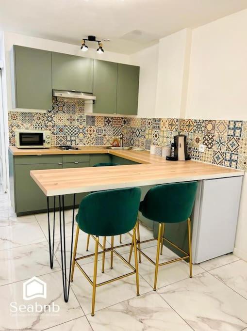 Apartment Charming Downtown - Ac - Wifi - Private Entrance *