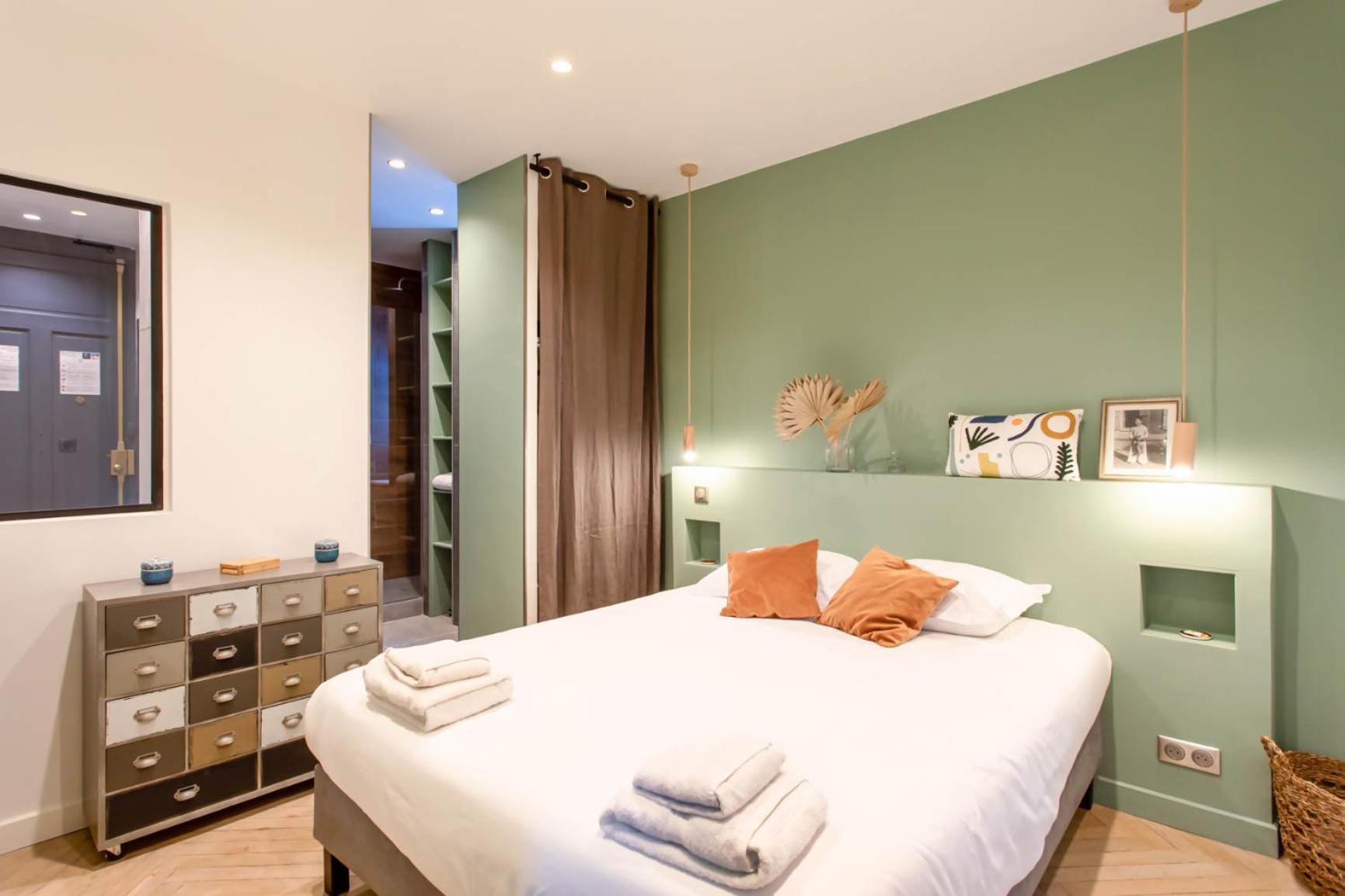 L48 Smart 1 Bdr Ac. Centre 10mins Sea Apartment