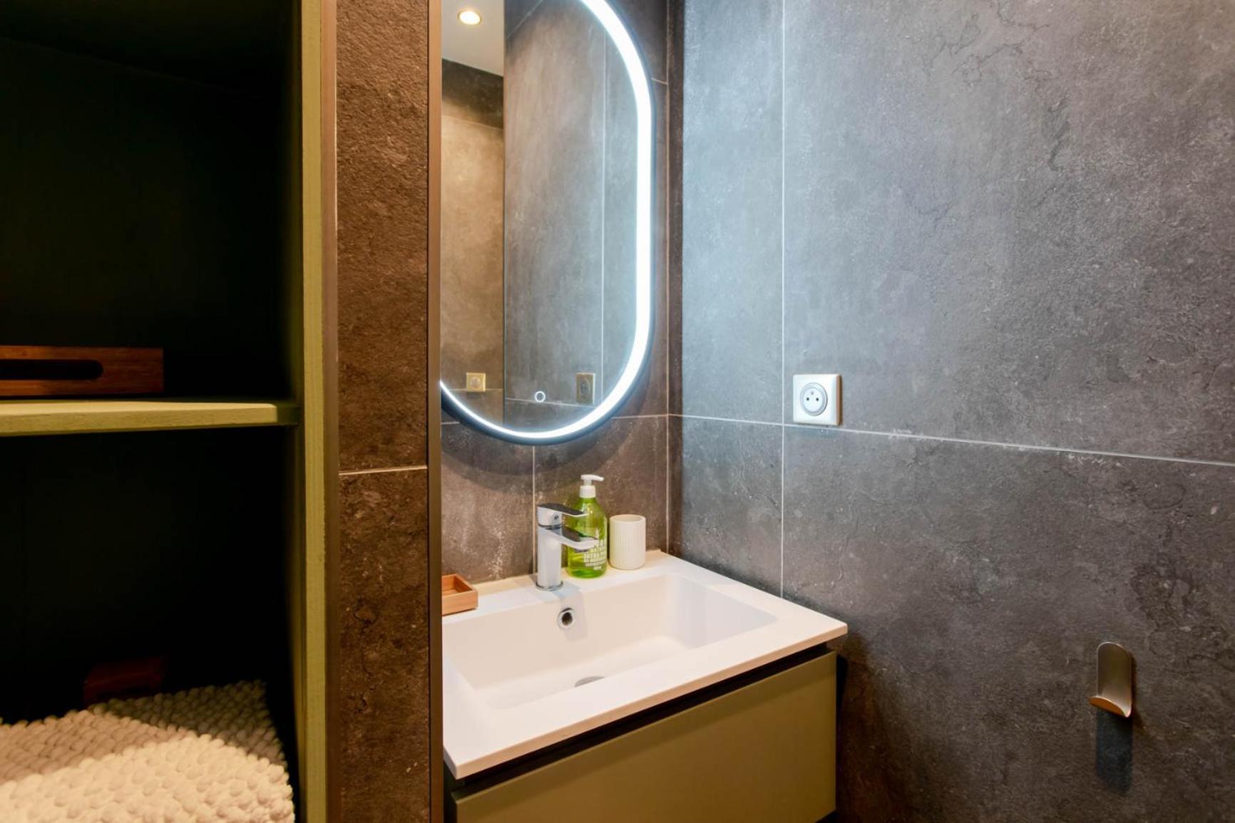 L48 Smart 1 Bdr Ac. Centre 10mins Sea Nice