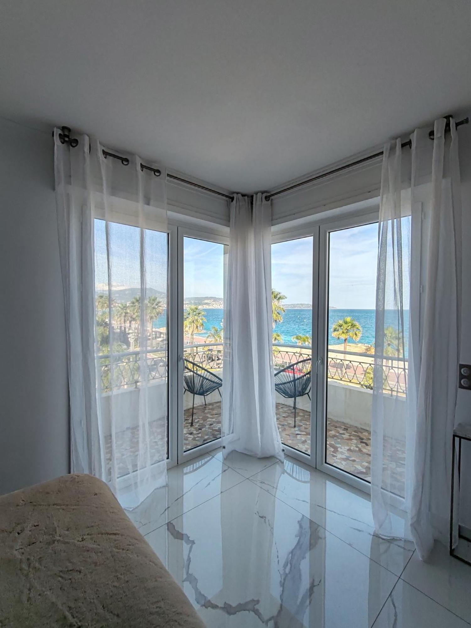 Apartment Front, Superbe Pour 4 Personnes Nice