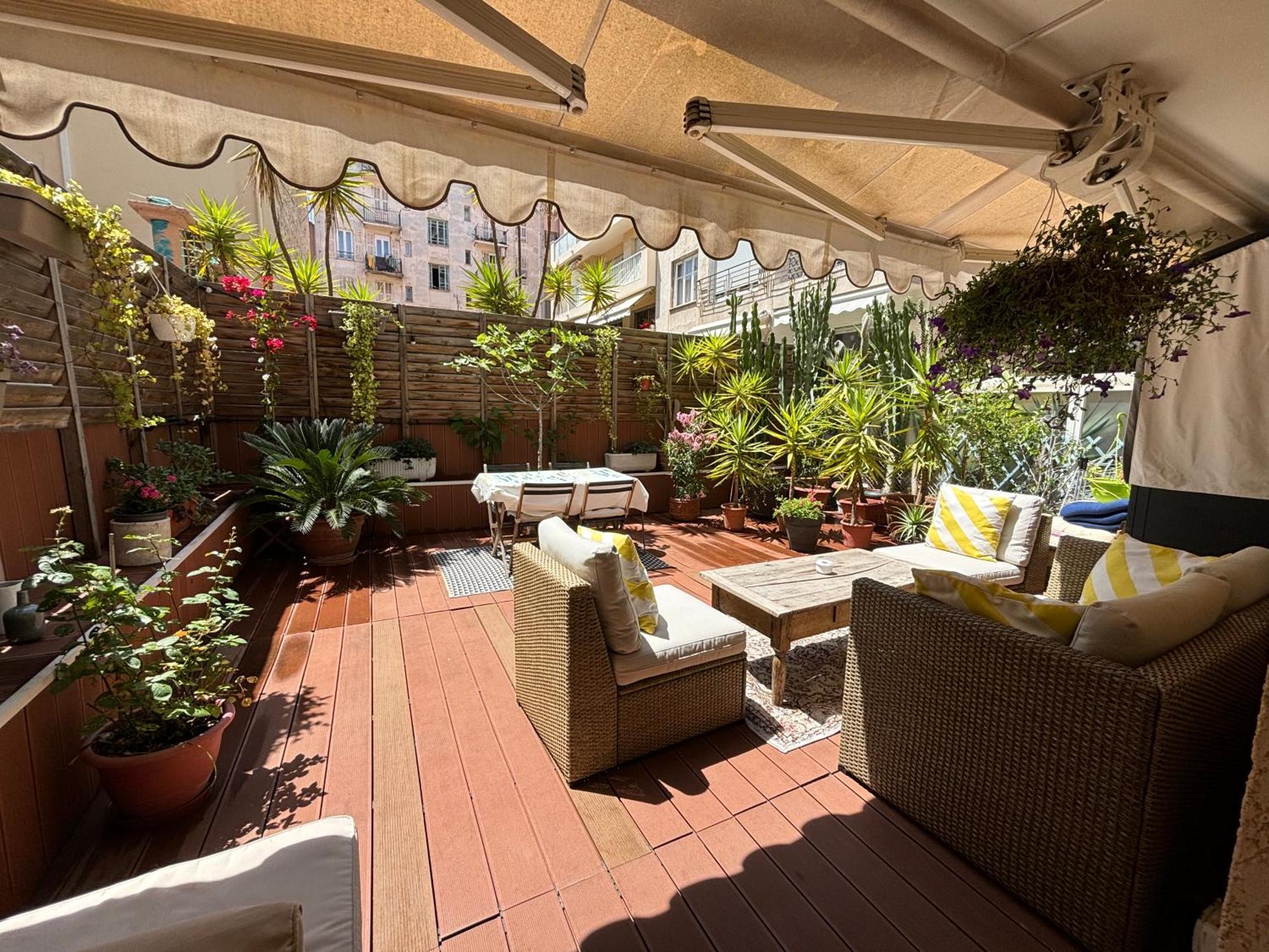 Large Magnificent Terrace *