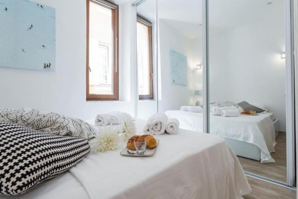 In Old Town - 2min Beach, Restaurant & Bars Apartment