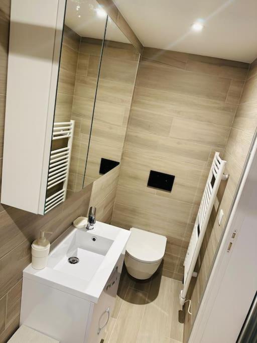 Apartment En Rez-de-maison *
