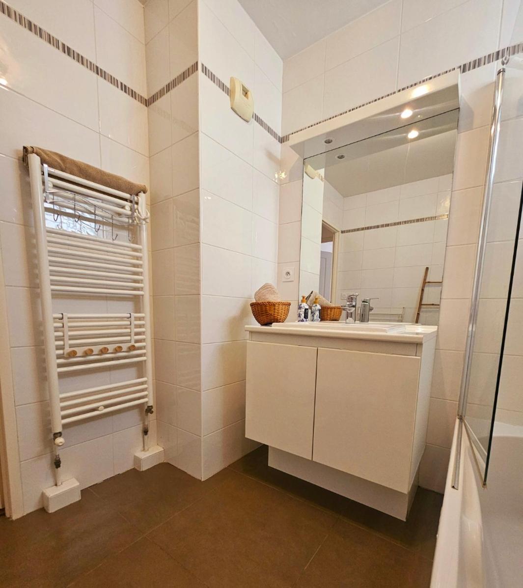 T2 A La Liberation, Apartment