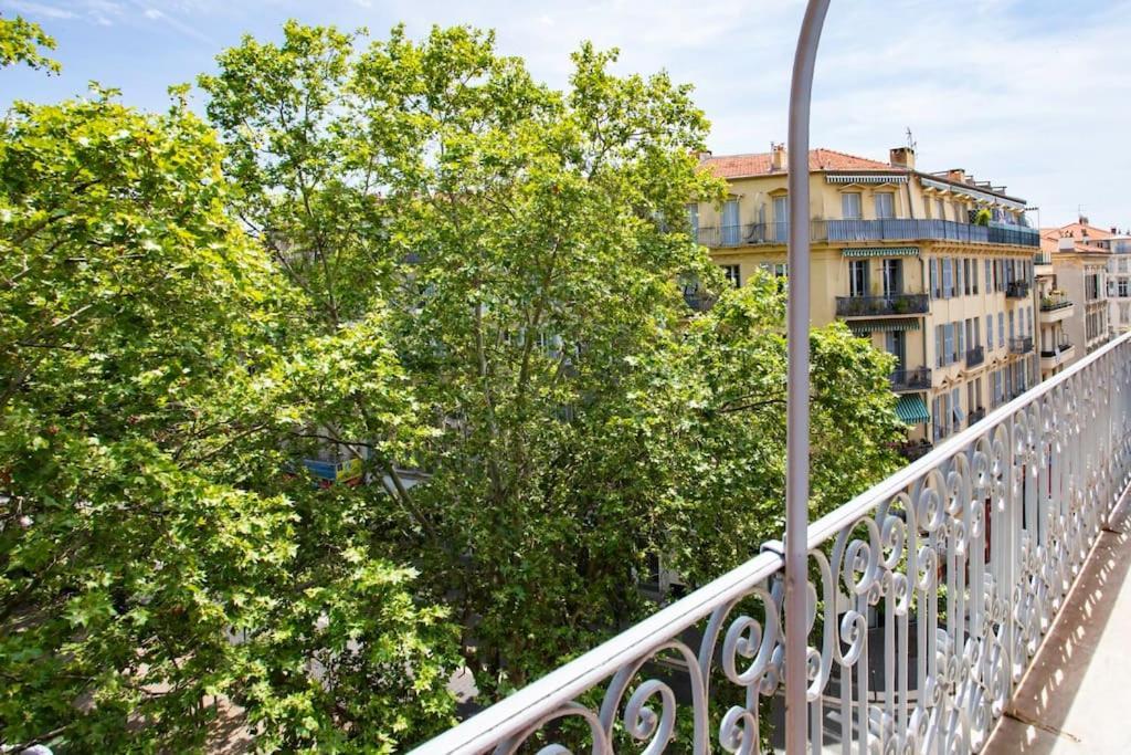 #27 Staywizus - Urban Ac 2 Bedrooms 10mins Walk Sea & Old Town Apartment