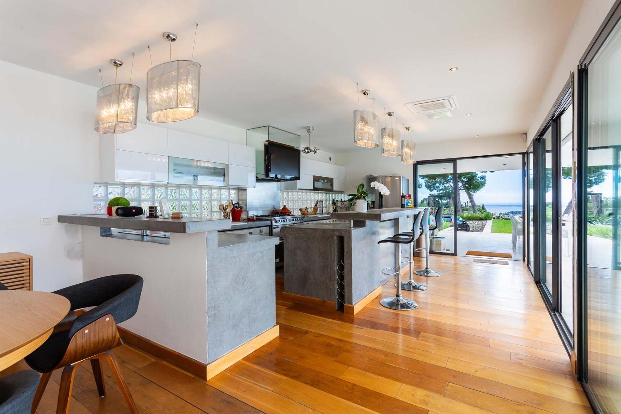 Villa Adriana Vi4411 By Riviera Homes *