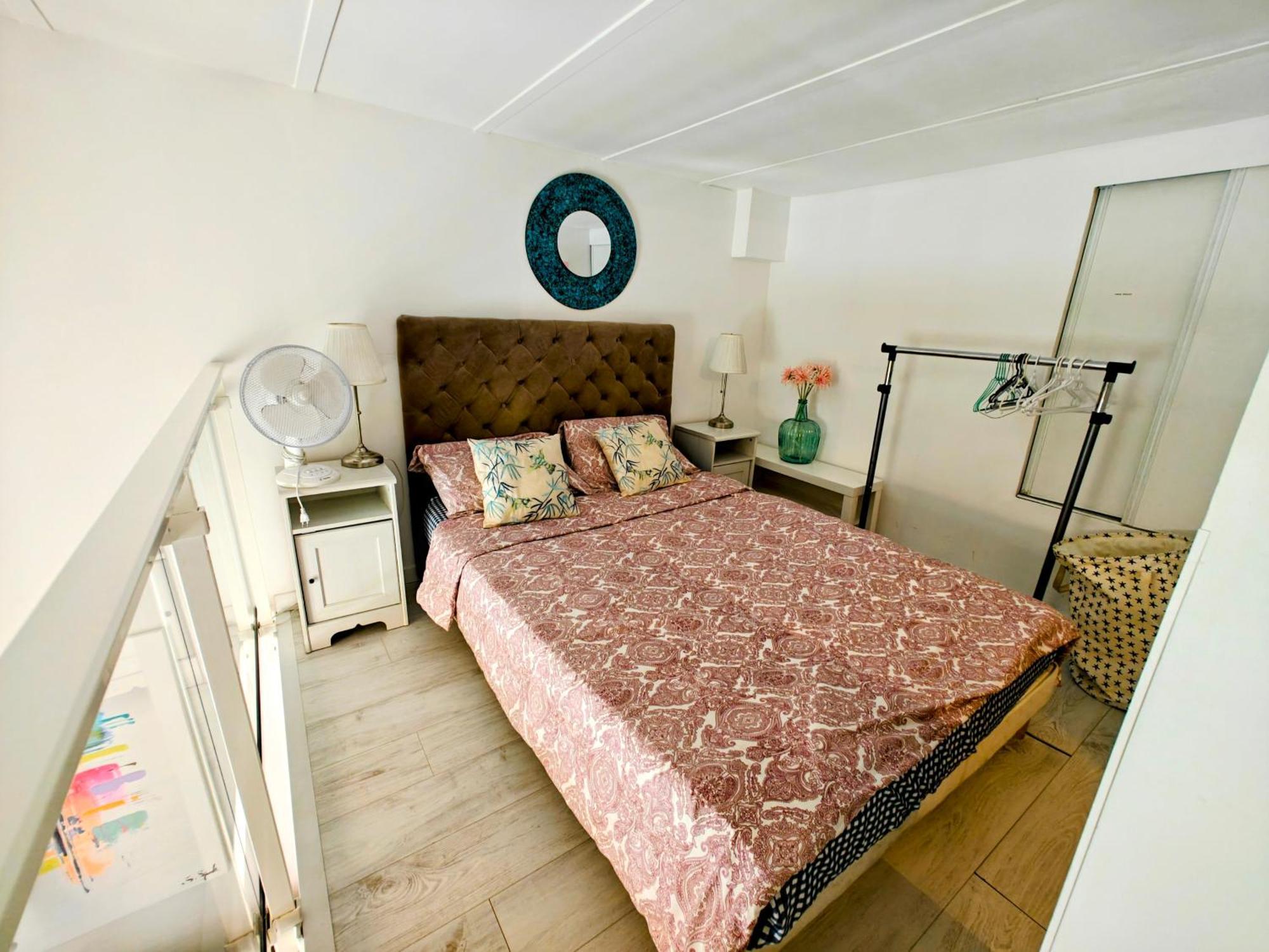 Duplex Central Close Beaches And Shops And Balcony Nice