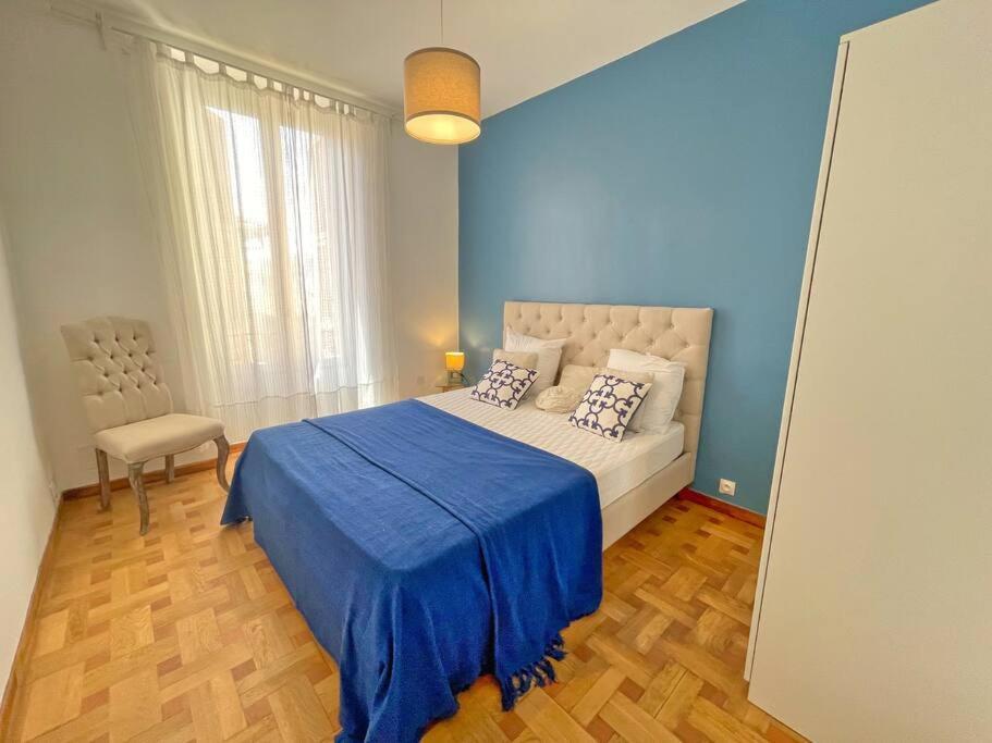 Escapade Azureenne *