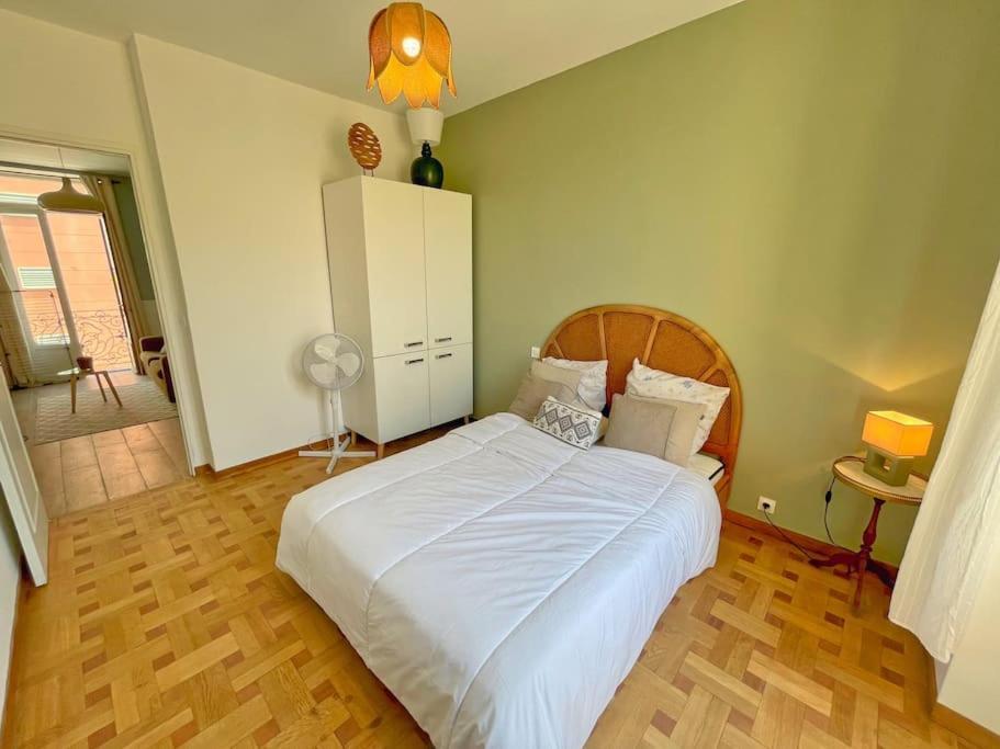 Escapade Azureenne Apartment *