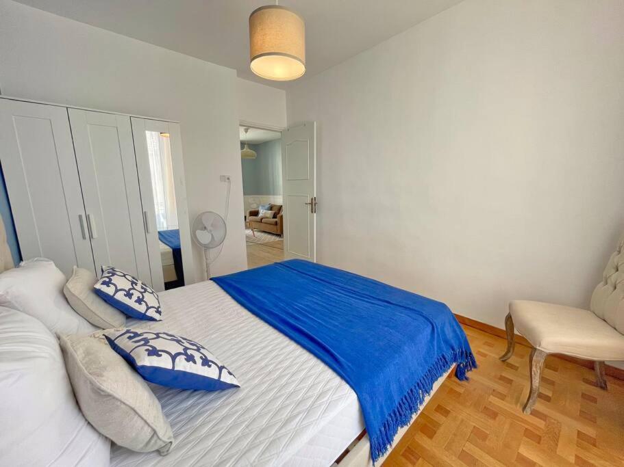 Escapade Azureenne *