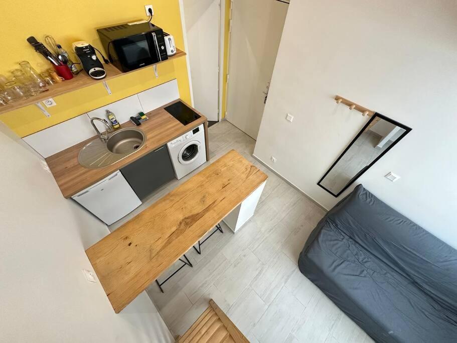 Cosy Avec Mezzanine Proche Apartment *
