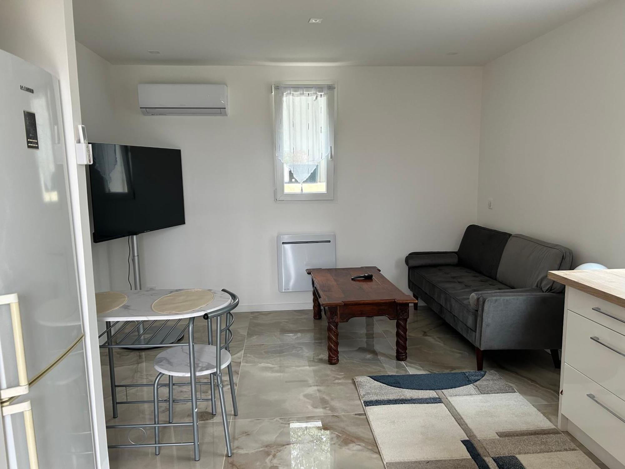 Duplex Oliveraie Piscine Au Sel Marin Et Parking Apartment Nice