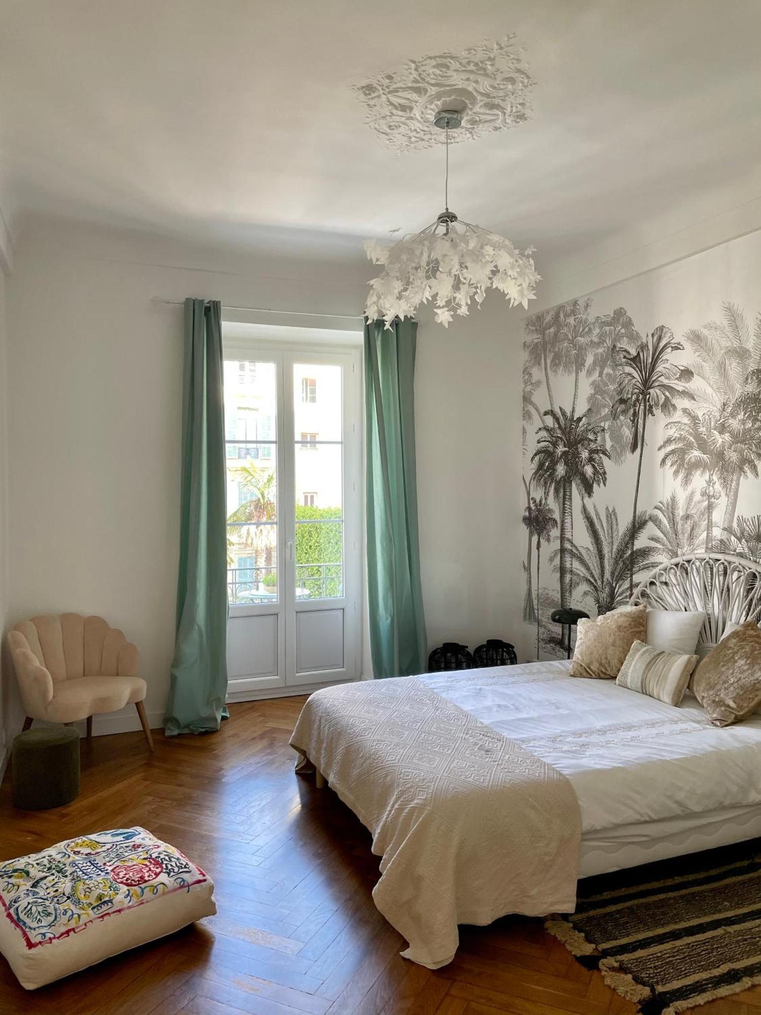 Apartment Nicois Au Coeur Du Triangle D'or Nice