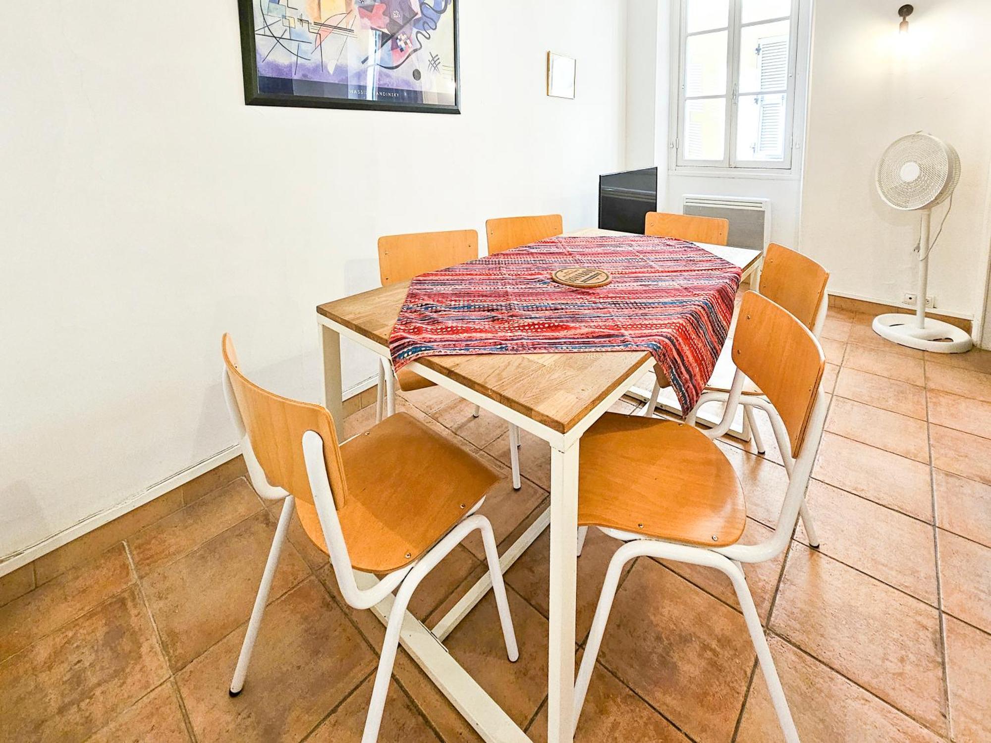 Neuve 4 Pers Wifi Vecchia Apartment *
