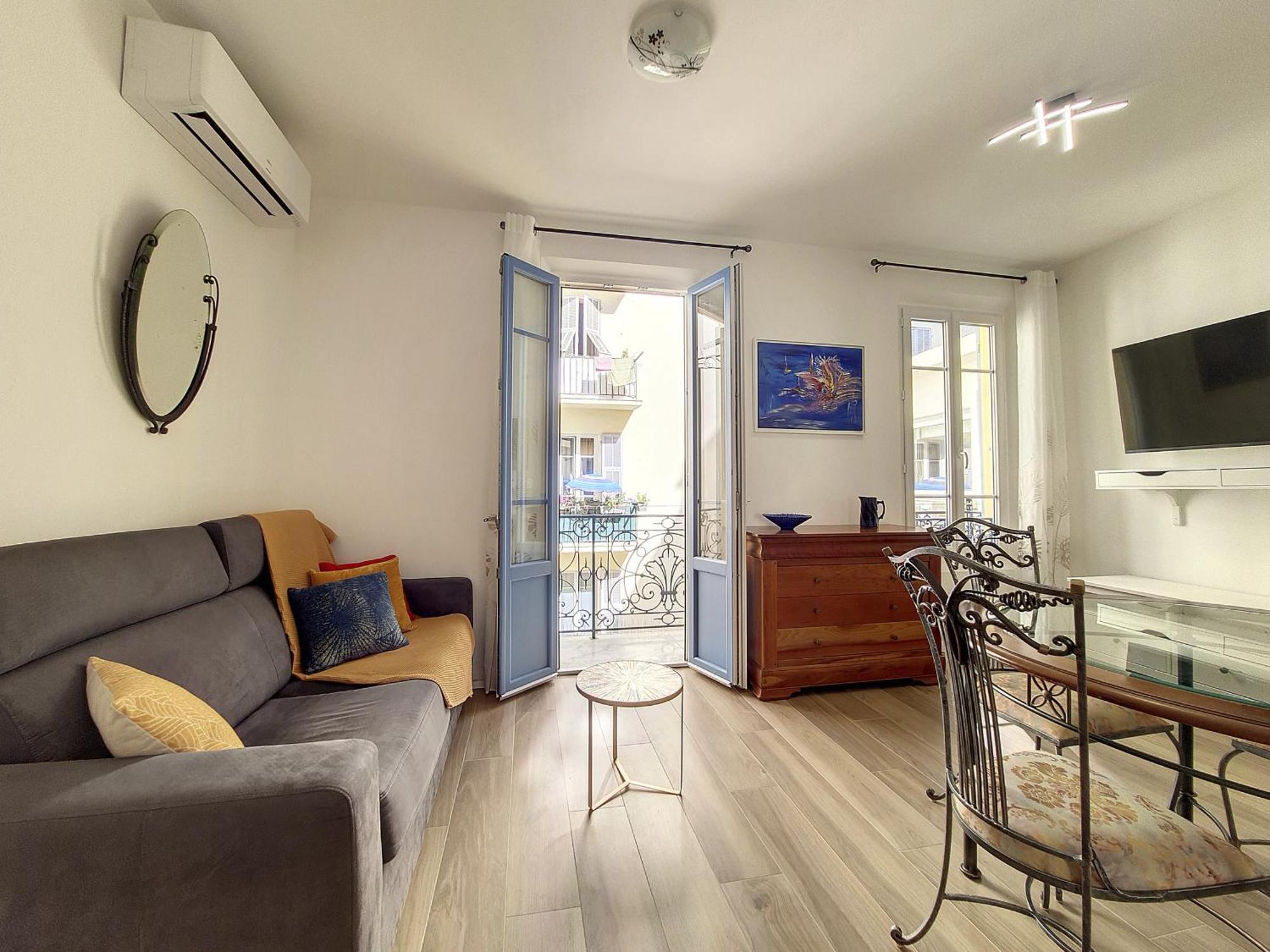 Nestor&jeeves - Brise De - Balcony - Apartment