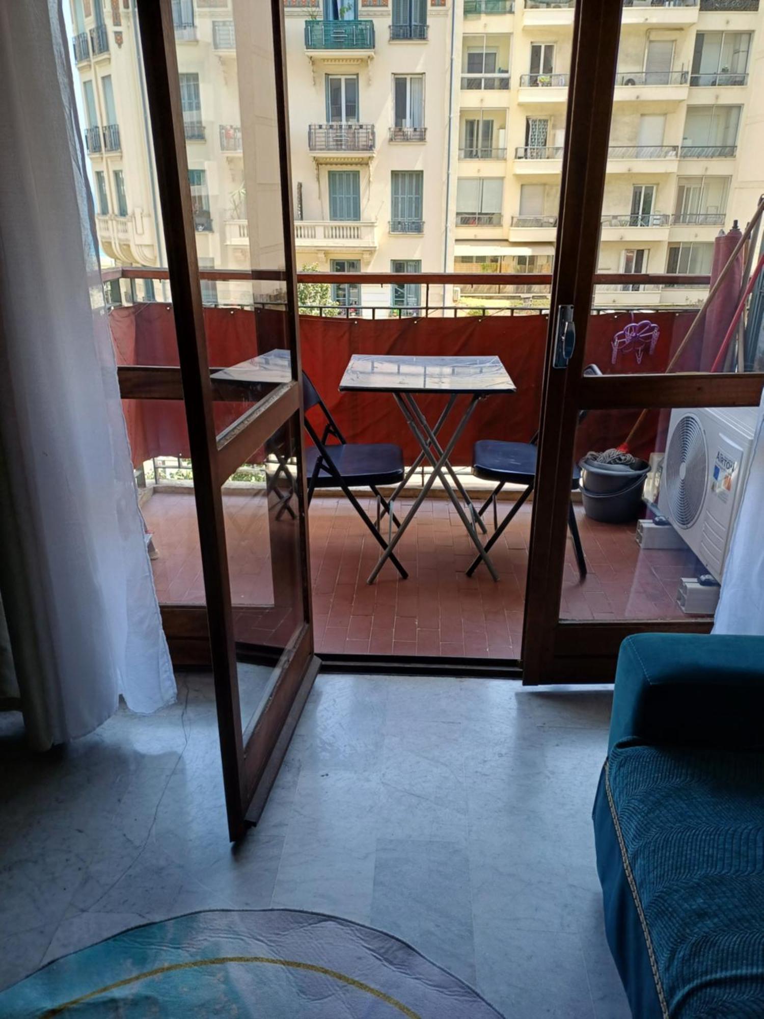 Apartment F1 Pres Tramway Et Nice